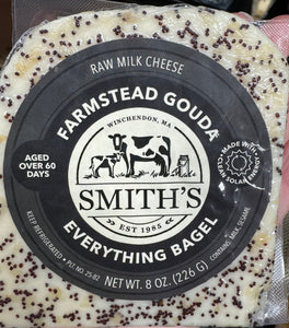 Smith’s Farmstead everything bagel Gouda cheese ￼